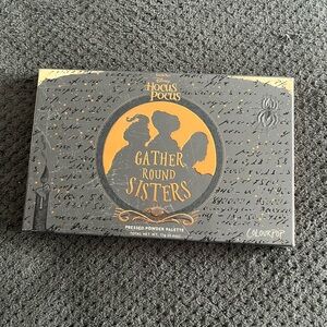 ColourPop Hocus Pocus Gather Round Sisters Palette